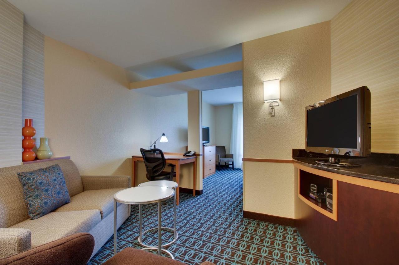 Fairfield Inn & Suites By Marriott Ottawa Starved Rock Area Екстериор снимка
