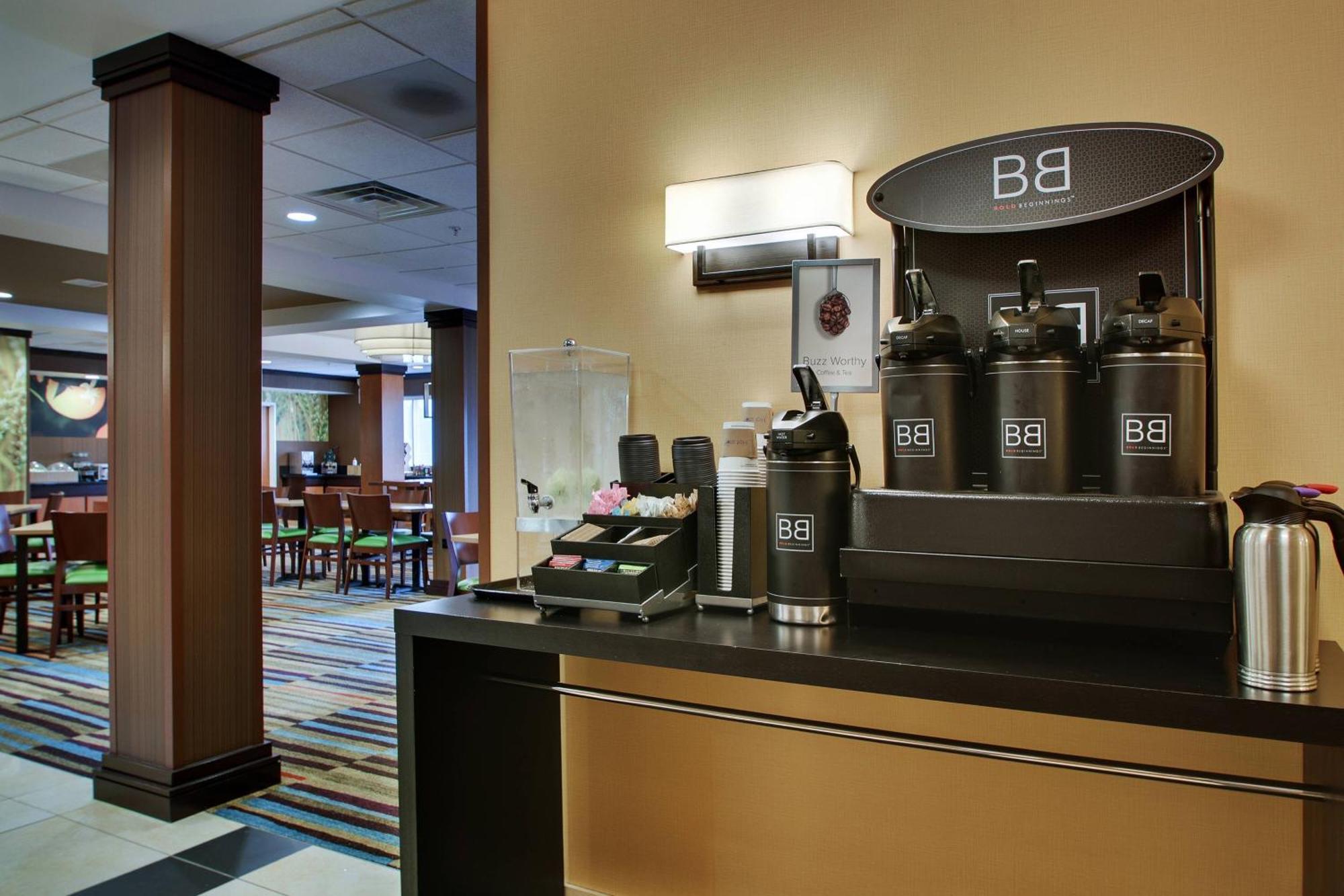 Fairfield Inn & Suites By Marriott Ottawa Starved Rock Area Екстериор снимка