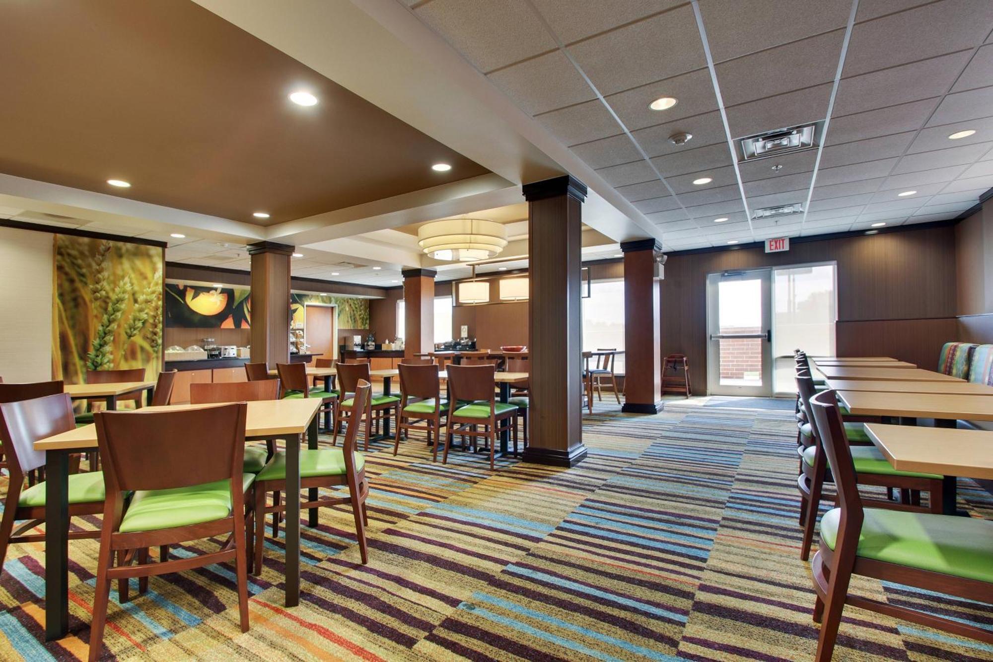 Fairfield Inn & Suites By Marriott Ottawa Starved Rock Area Екстериор снимка